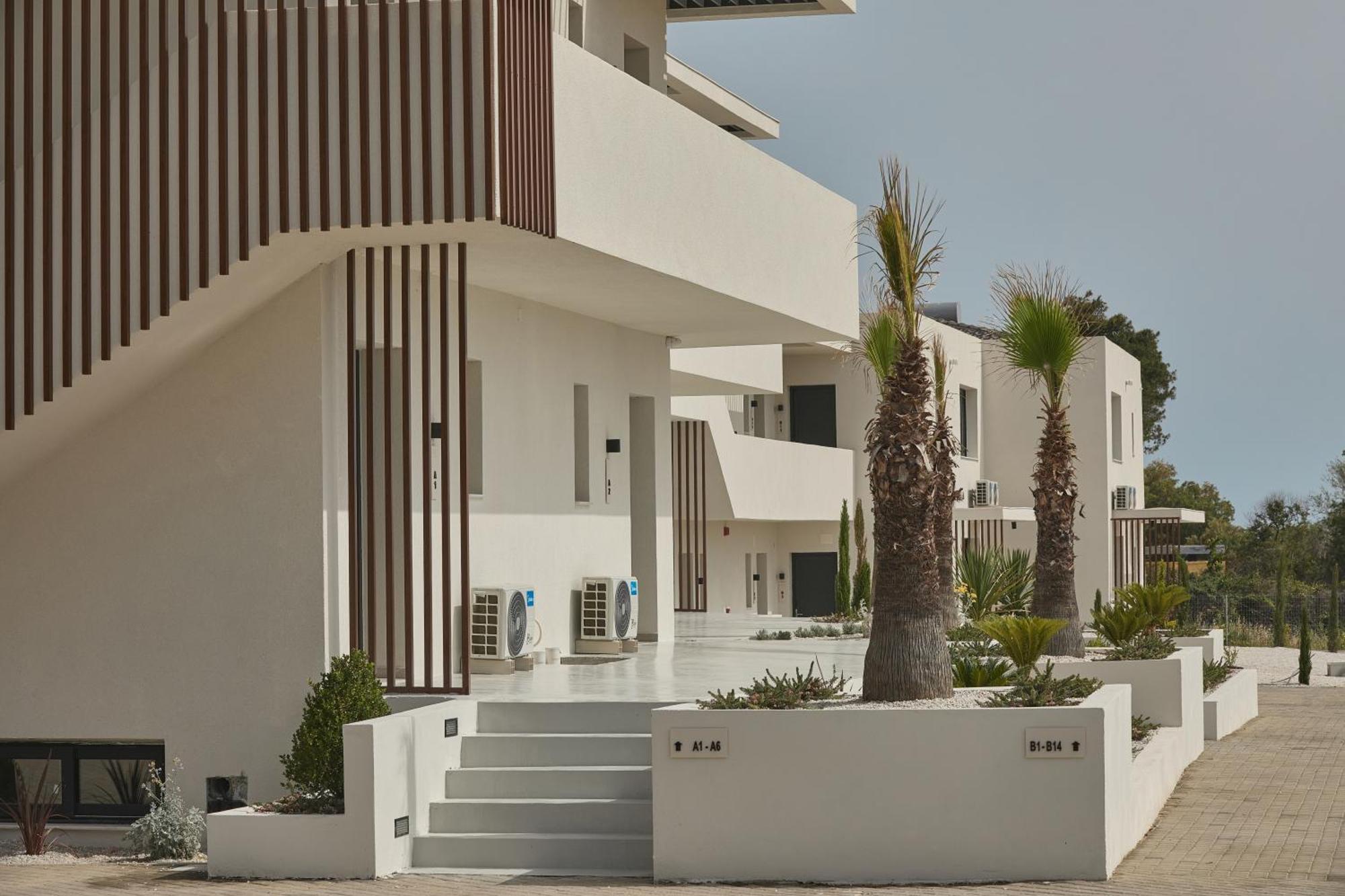Casa Tsouka Aparthotel Фанарион Экстерьер фото